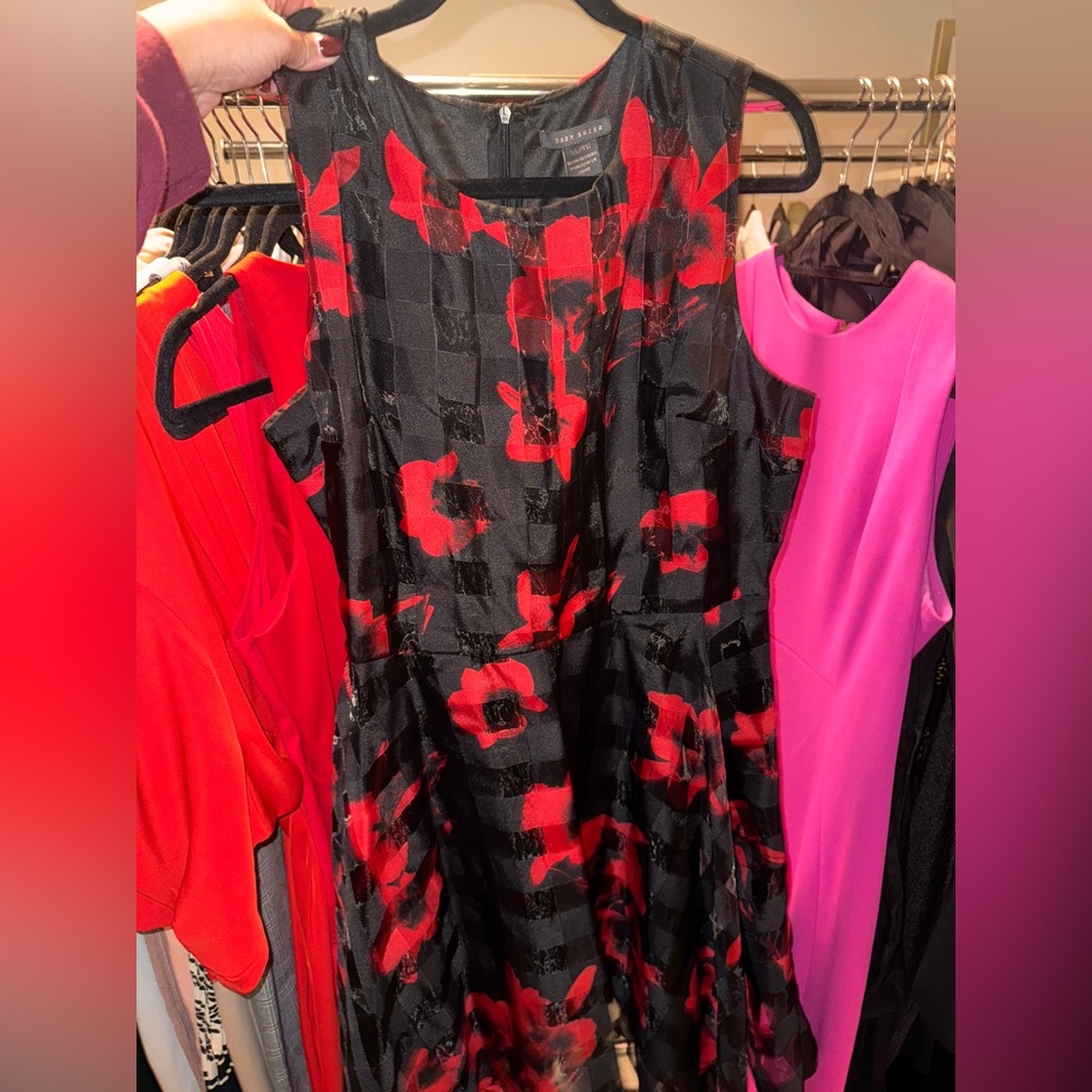Suzy Shier Black and Red Patterned Mini Dress